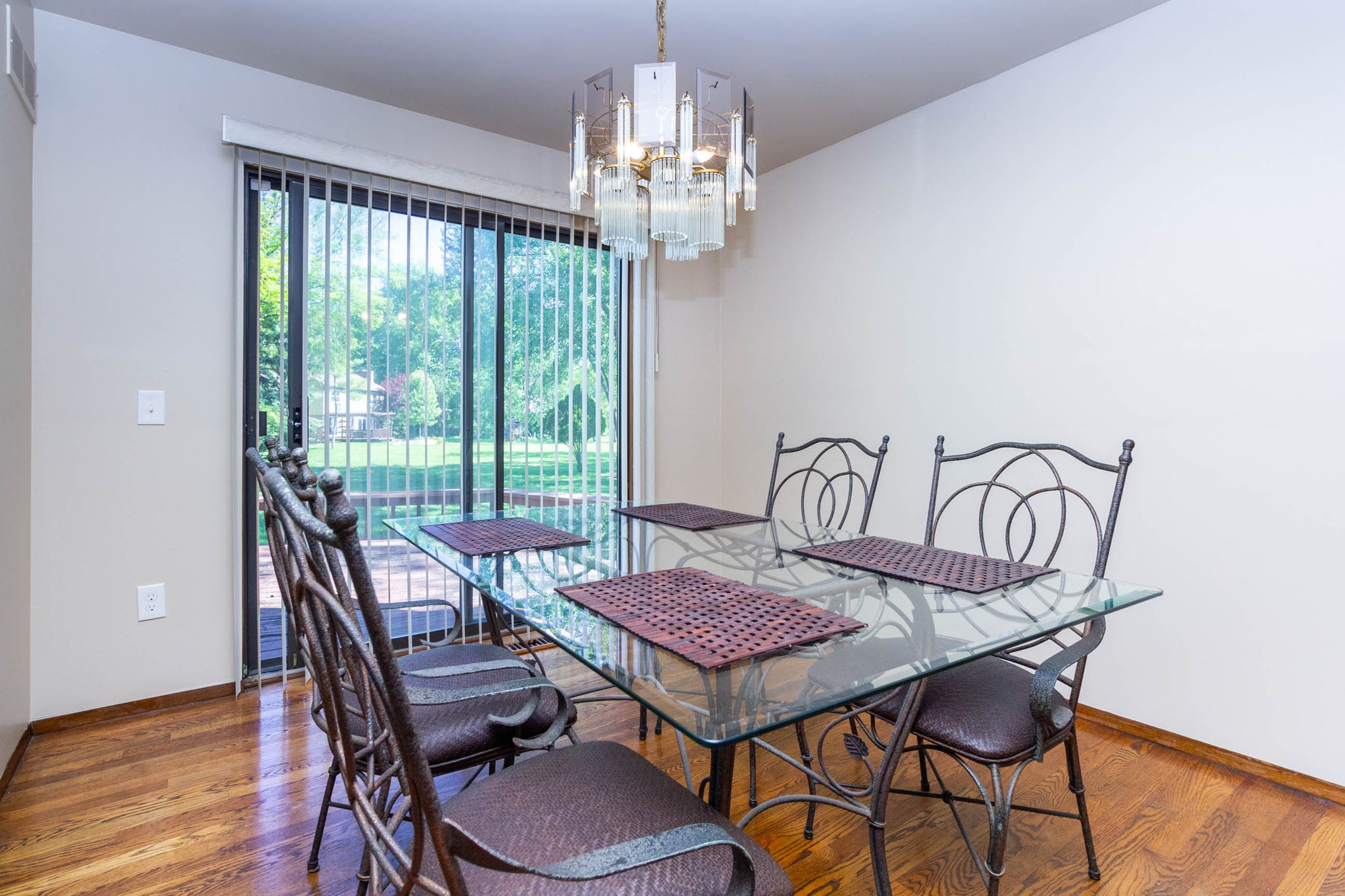 Dining area with chandelier