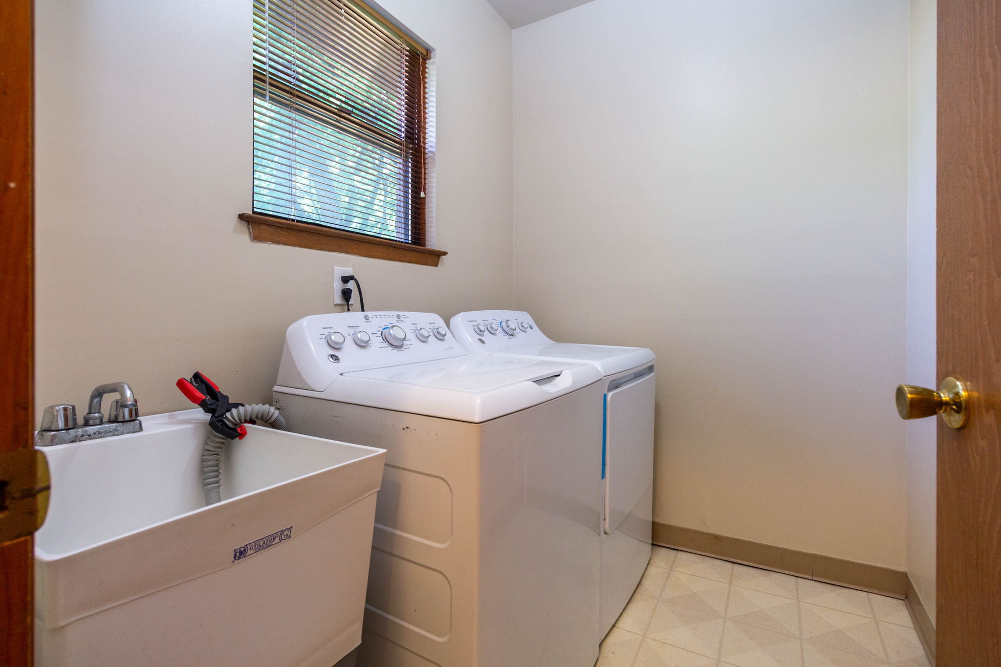 Main-floor laundry room