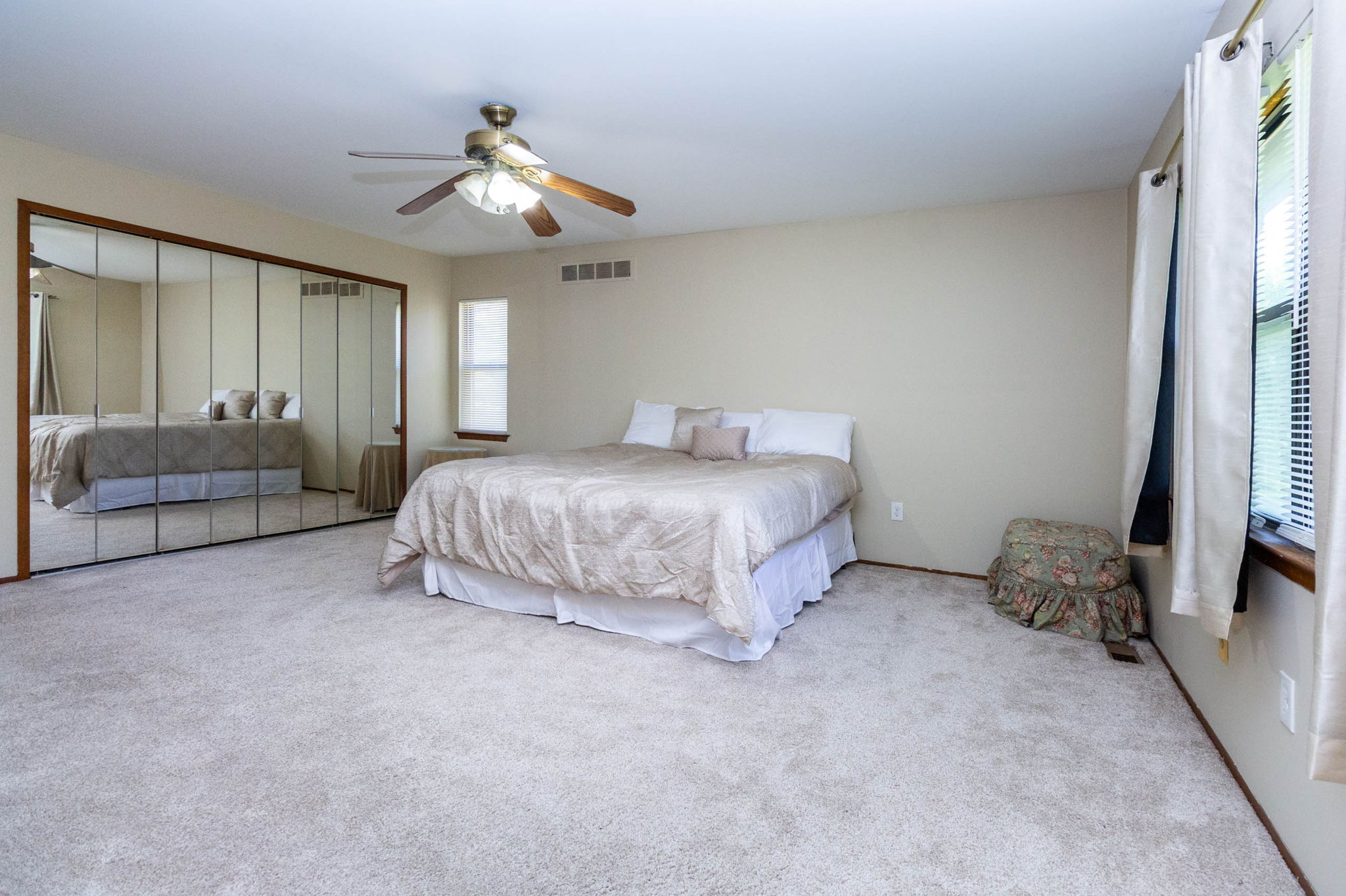 Primary bedroom, second view